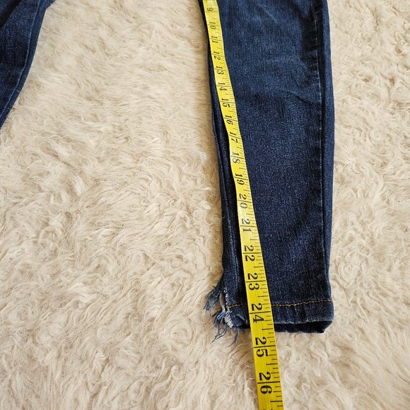 Vintage Tommy Hilfiger Women's Blue Distressed Ripped Legs Skinny Jeans Size W29 - Picture 7 of 10